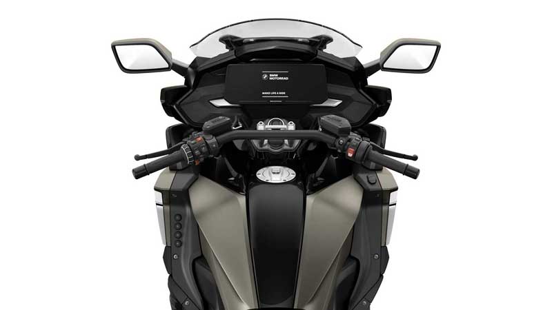 Detalhe do tanque da BMW K 1600 Bagger. (foto divulgação)